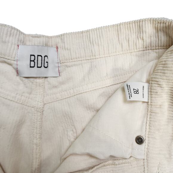 BDG Womens High & Wide Corduroy Pant Size 28 Ivory Ankle Length Cotton High Rise - Picture 8 of 15